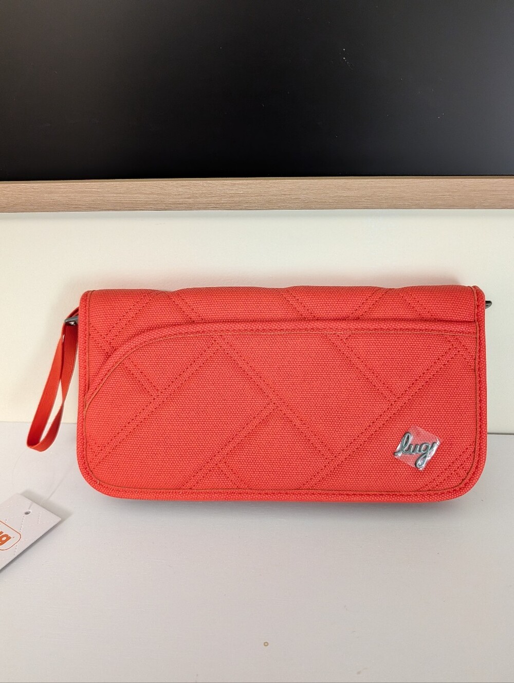 NWT Lug Tango Matte Luxe Travel Wallet with Wristlet In Papaya - Picture 4 of 5
